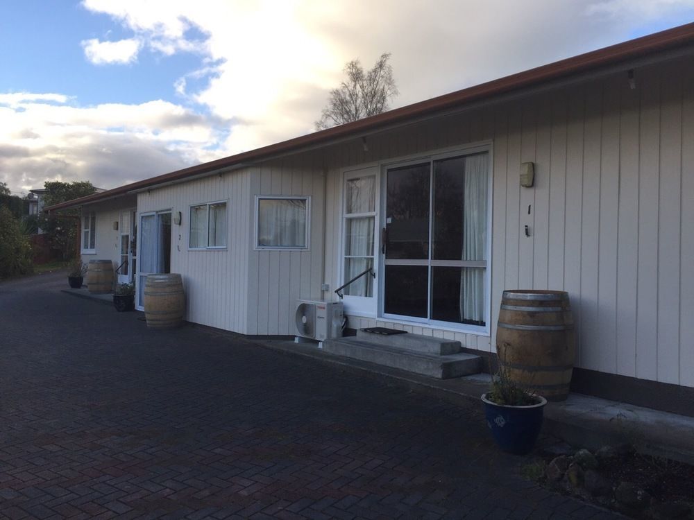 Dunrovin Motel เทาโป ภายนอก รูปภาพ